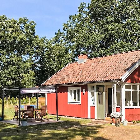 Amazing Home In Faerjestaden With Kitchen المظهر الخارجي الصورة
